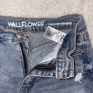 Wallflower Fearless Curvy Super High Rise Jean Shorts in Light Blue
